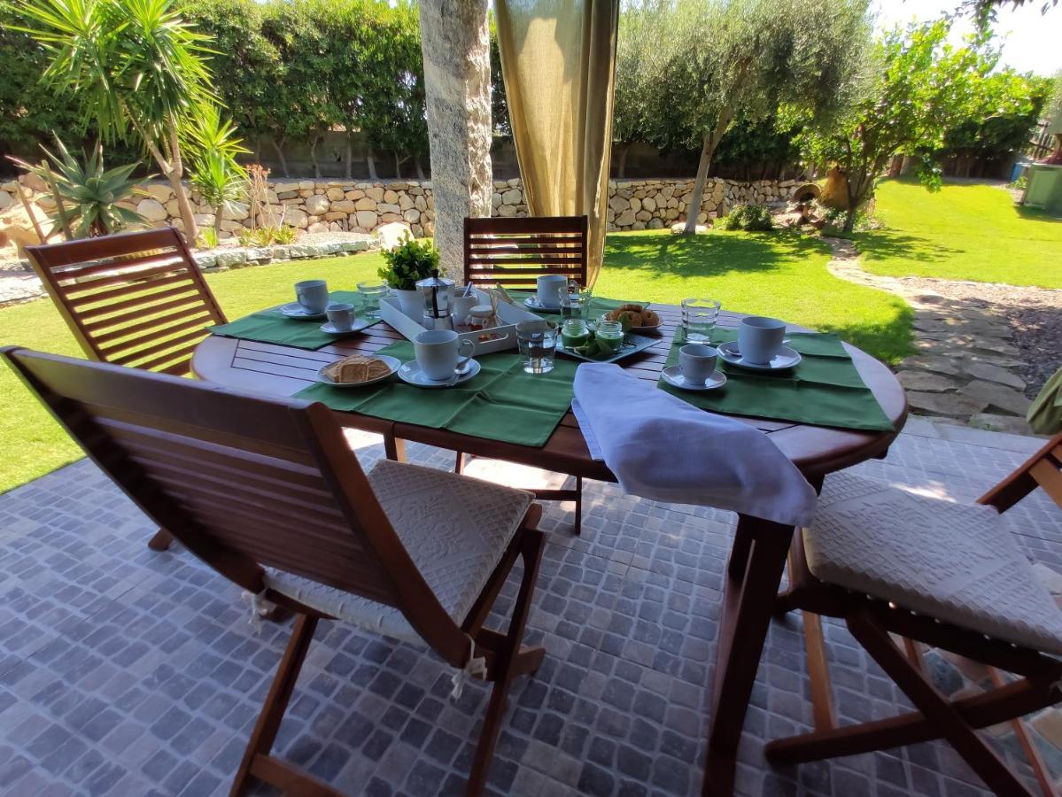 Villa Cruccuris Villasimius Bagian luar foto