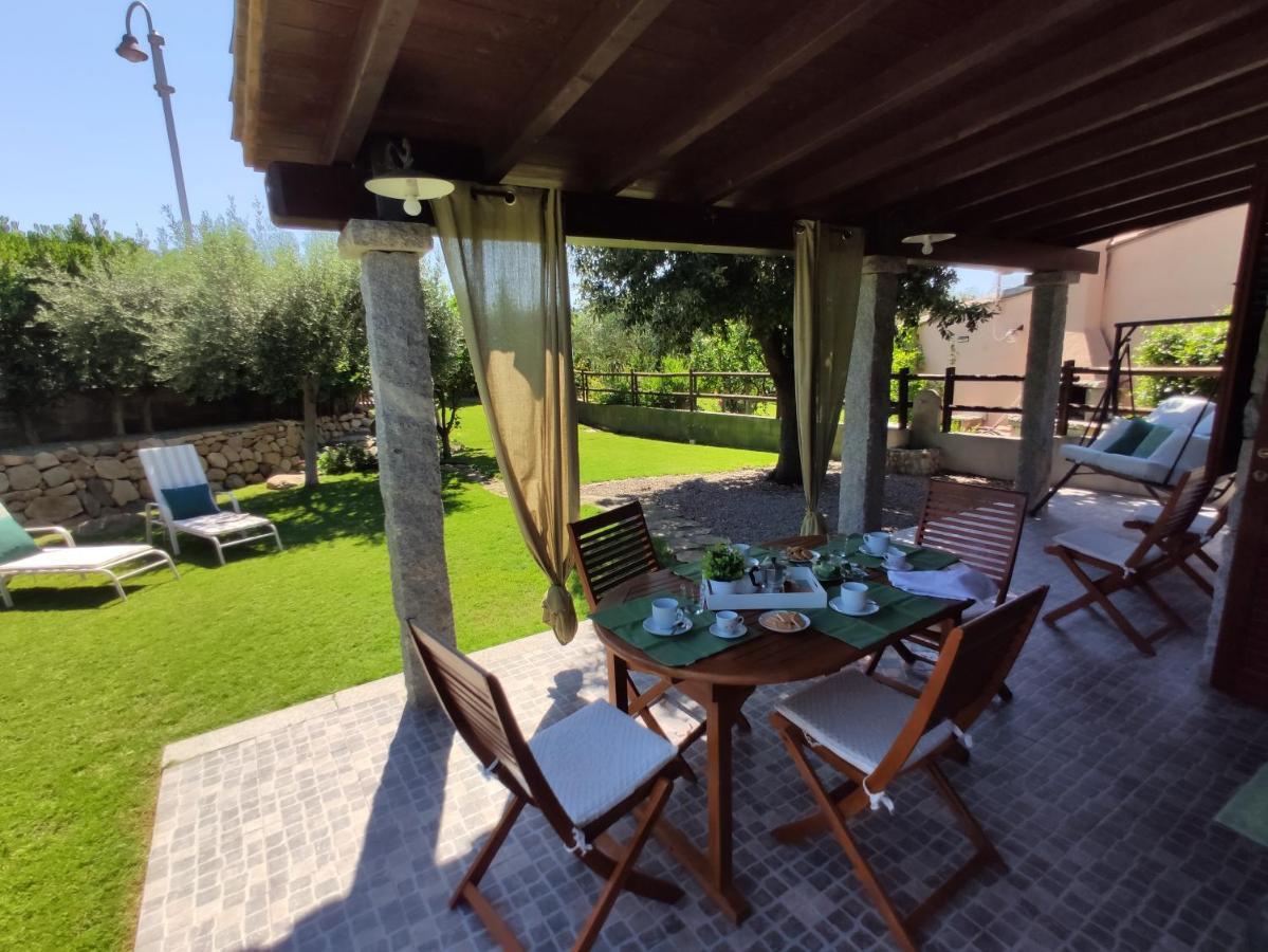 Villa Cruccuris Villasimius Bagian luar foto
