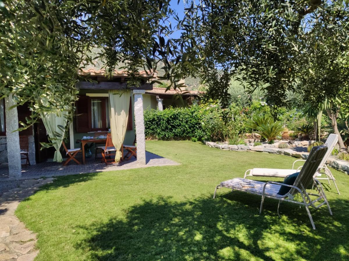 Villa Cruccuris Villasimius Bagian luar foto